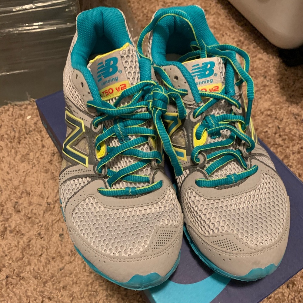New Balance 750 V2 Turqouise/Green Shoes 7W